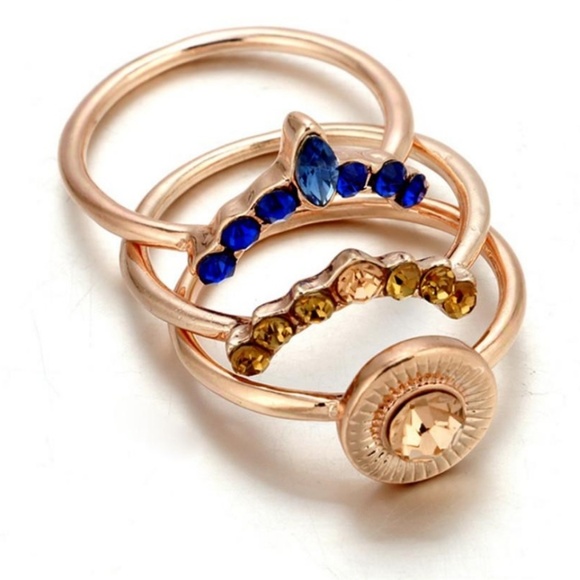 🆕Rose Gold Cluster Stacking Rings - Picture 3 of 6